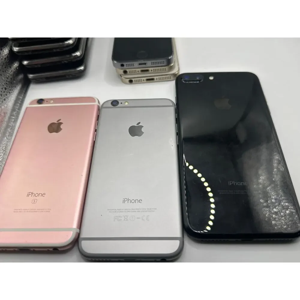 Lot of 14 IPhones For Parts Or Repair( PLEASE READ DESCRIPTION)